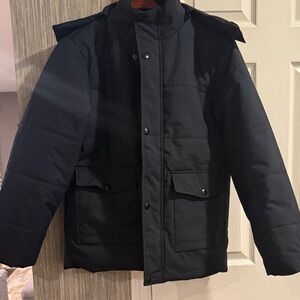 Men's Sleek Black Puffer Jacket